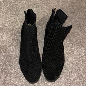 Size‎ 7.5 booties from Crown Vintage